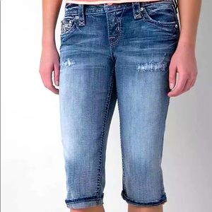 Rock Revival Sherry Easy Stretch Cropped Jeans, size 29, 18” inseam uncuffed.
